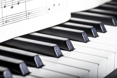 What basic knowledge should students who study music know?
