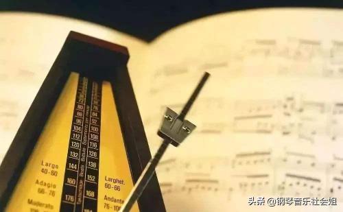 Should a Beginner Use a Metronome for Piano Practice? Pros and Cons of Using a Metronome
